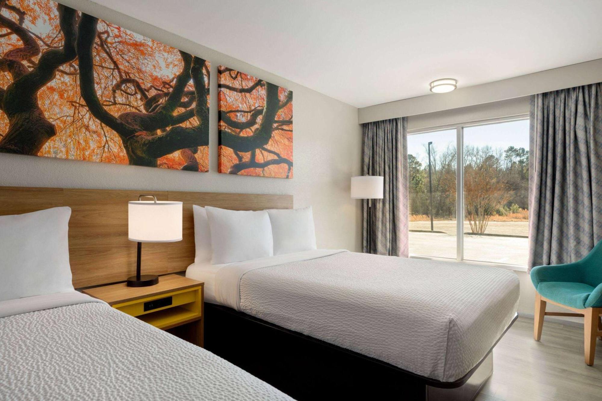 Days Inn By Wyndham Emporia Eksteriør bilde